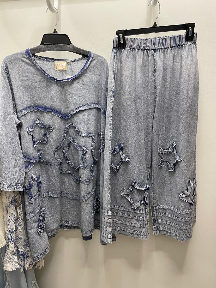 Abstract Applique Pants