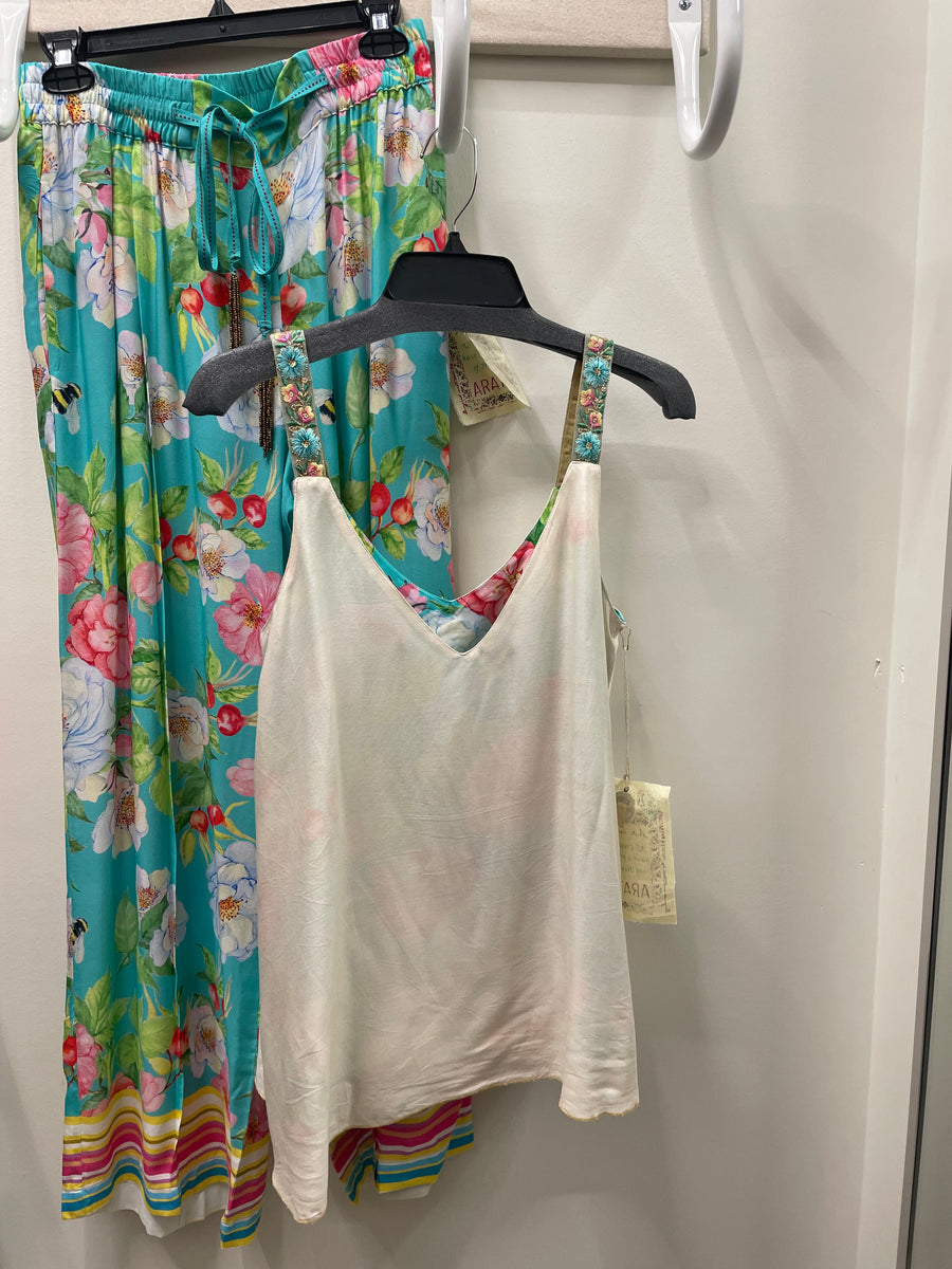 La Ville Rose Pants by Aratta