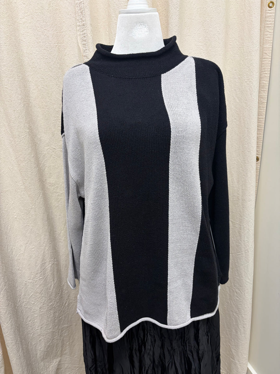 Vertical Vibes Tunic by Olivia