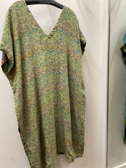 Duality Split Muu #274 by Kantha Bae