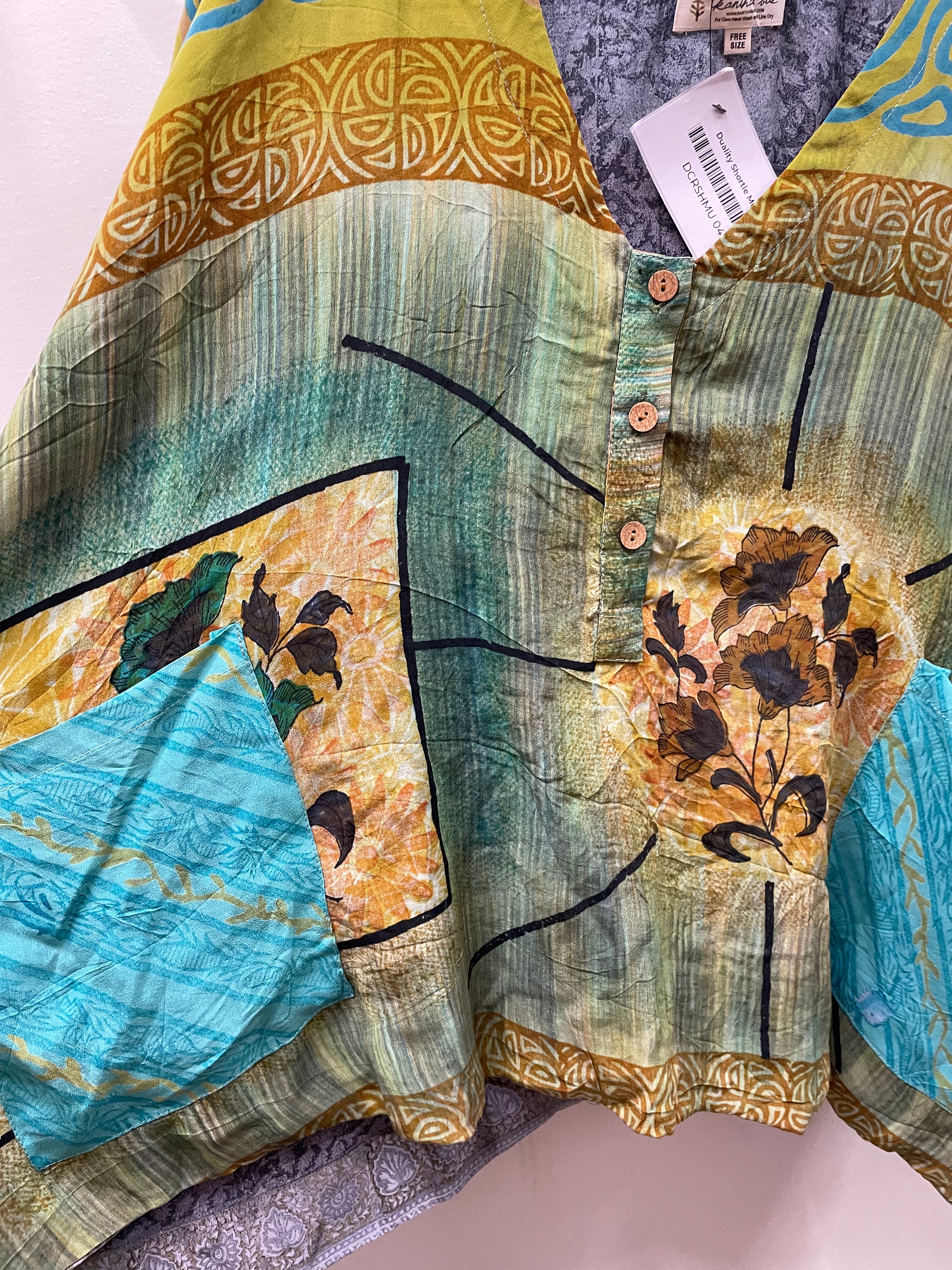 Duality Shortie Muu #051 by Kantha Bae