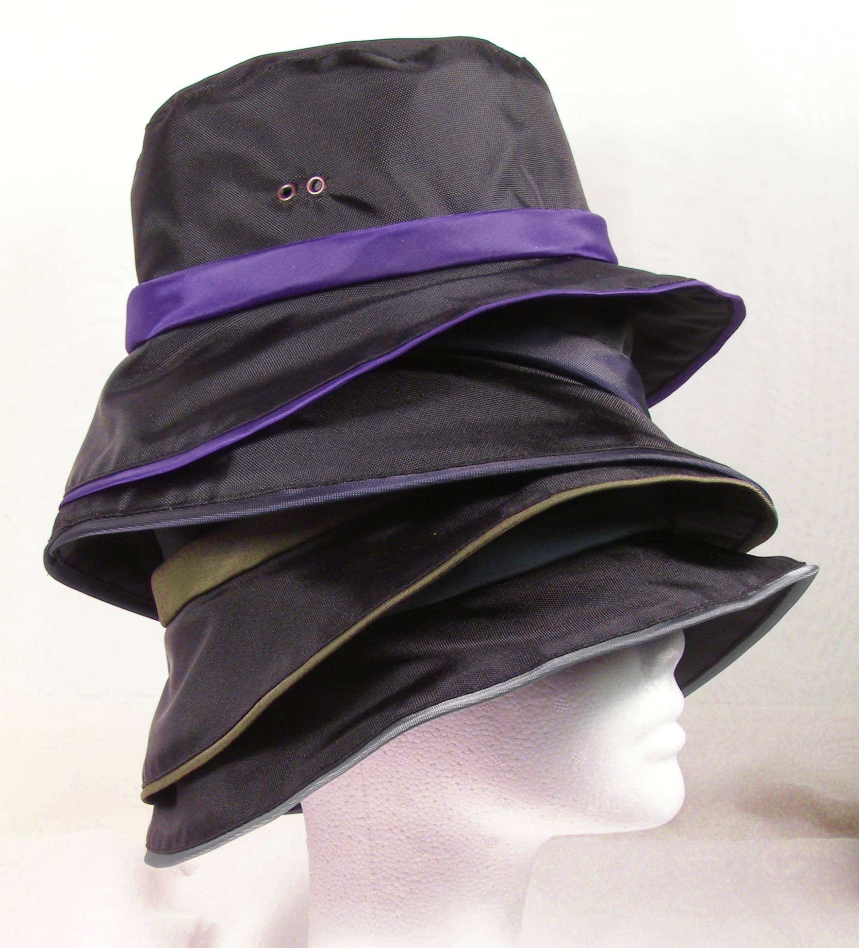 The Casual Rain Sport Rain Hat Water-Resistant