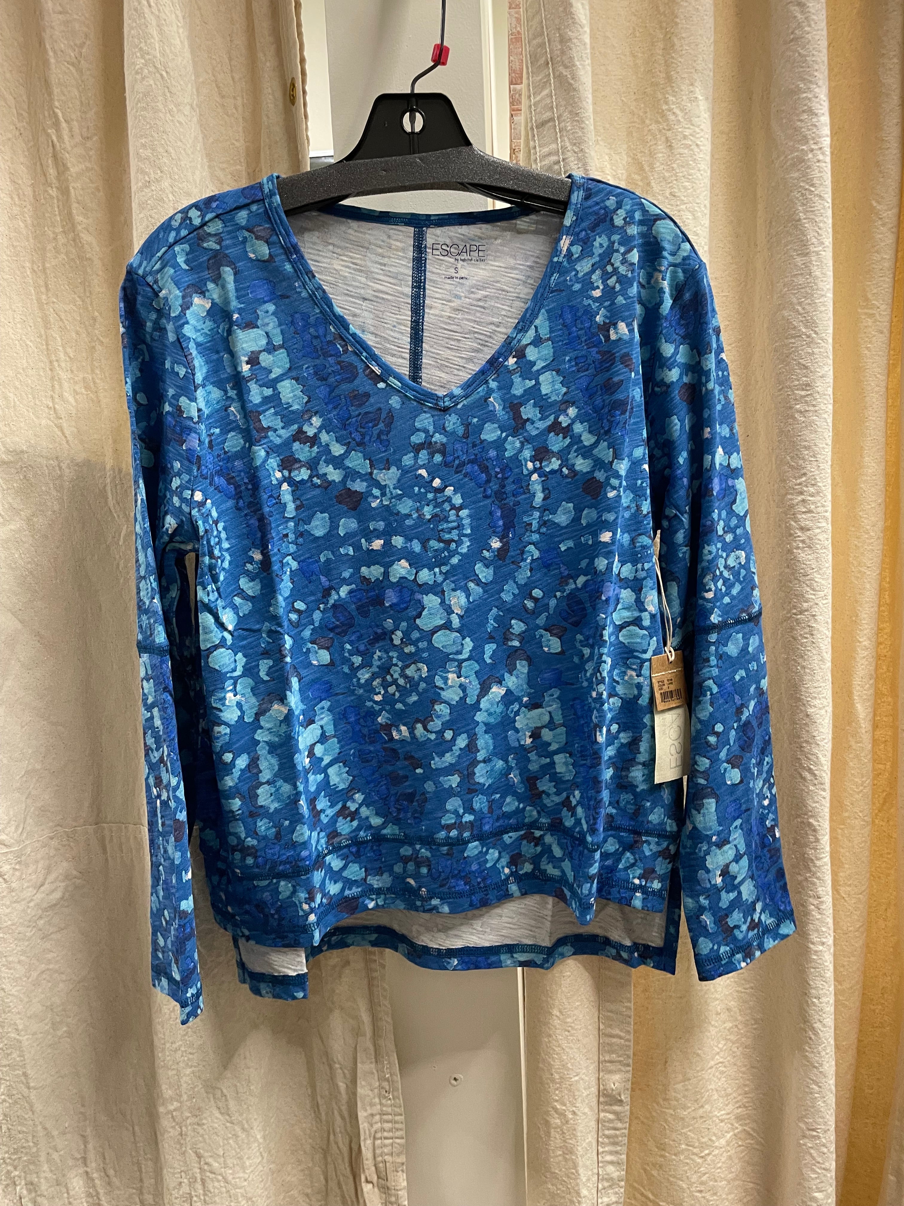 Step Hem Boxy Slub Tee in Kaleidescope Lapis by Escape