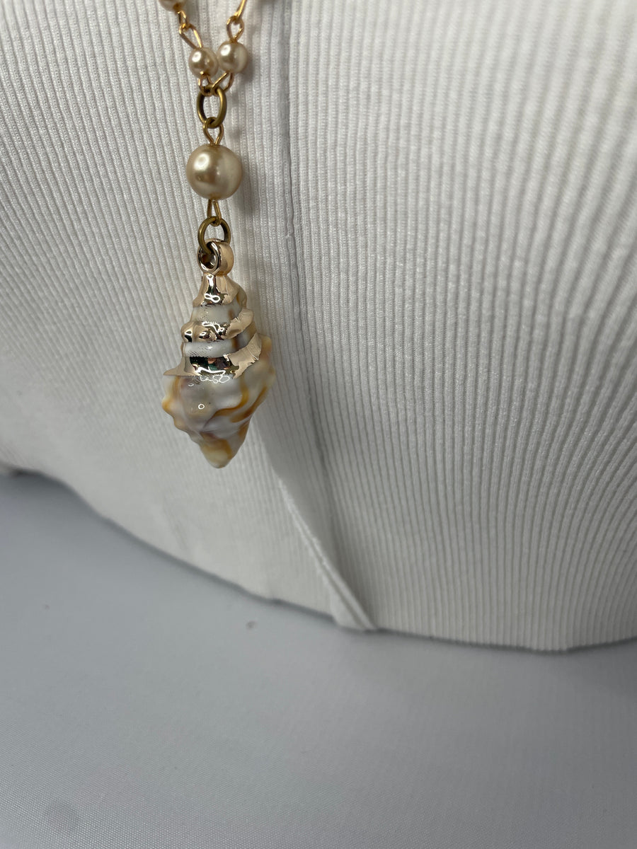 Shell Necklace by Gina