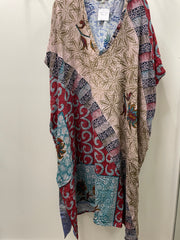 Float On Muu #215 by Kantha Bae
