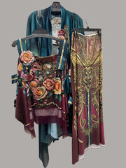 IPNG Design Poncho Blouse in Love Language