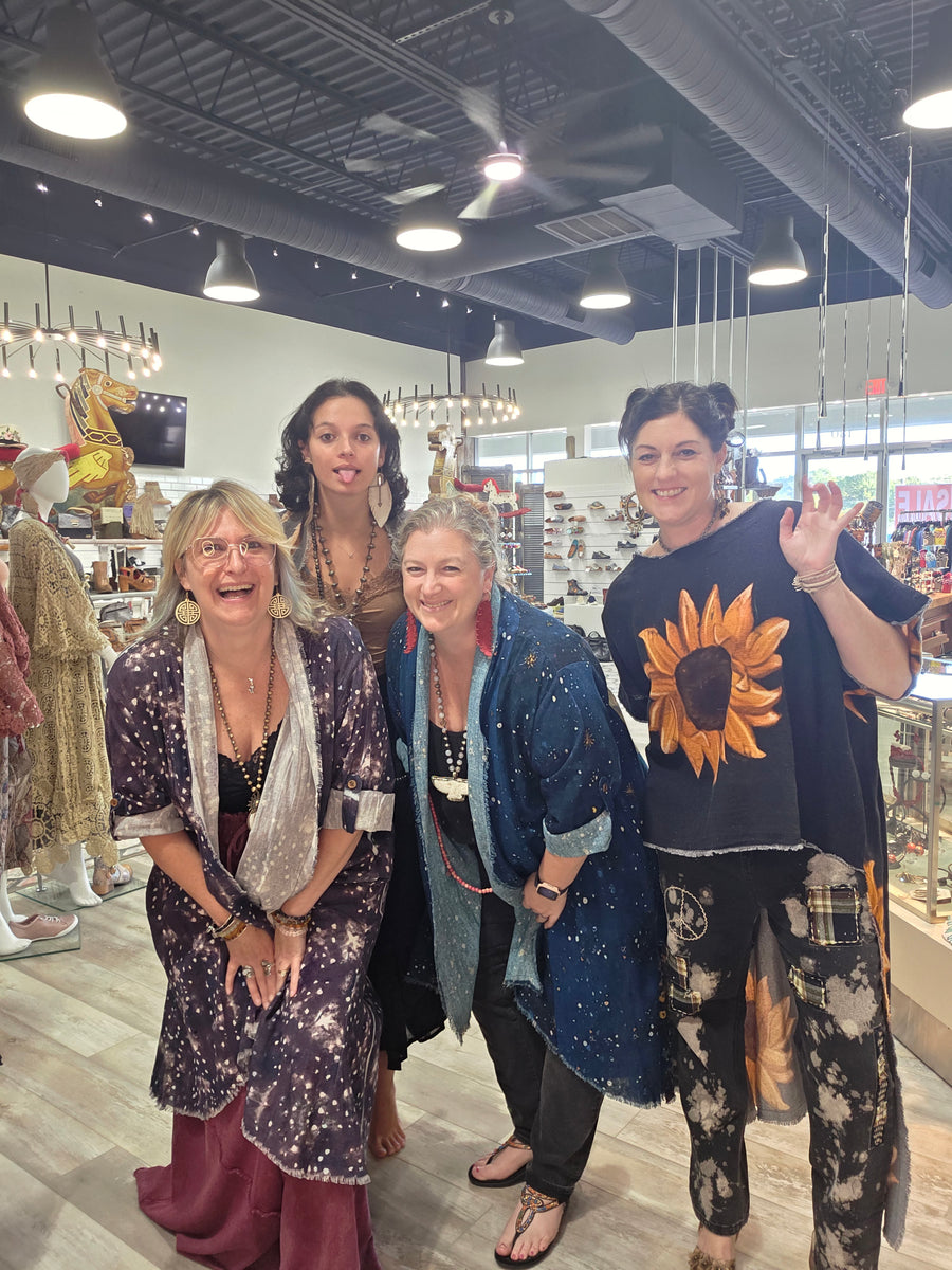 Hi-Low Sunflower Fields Top