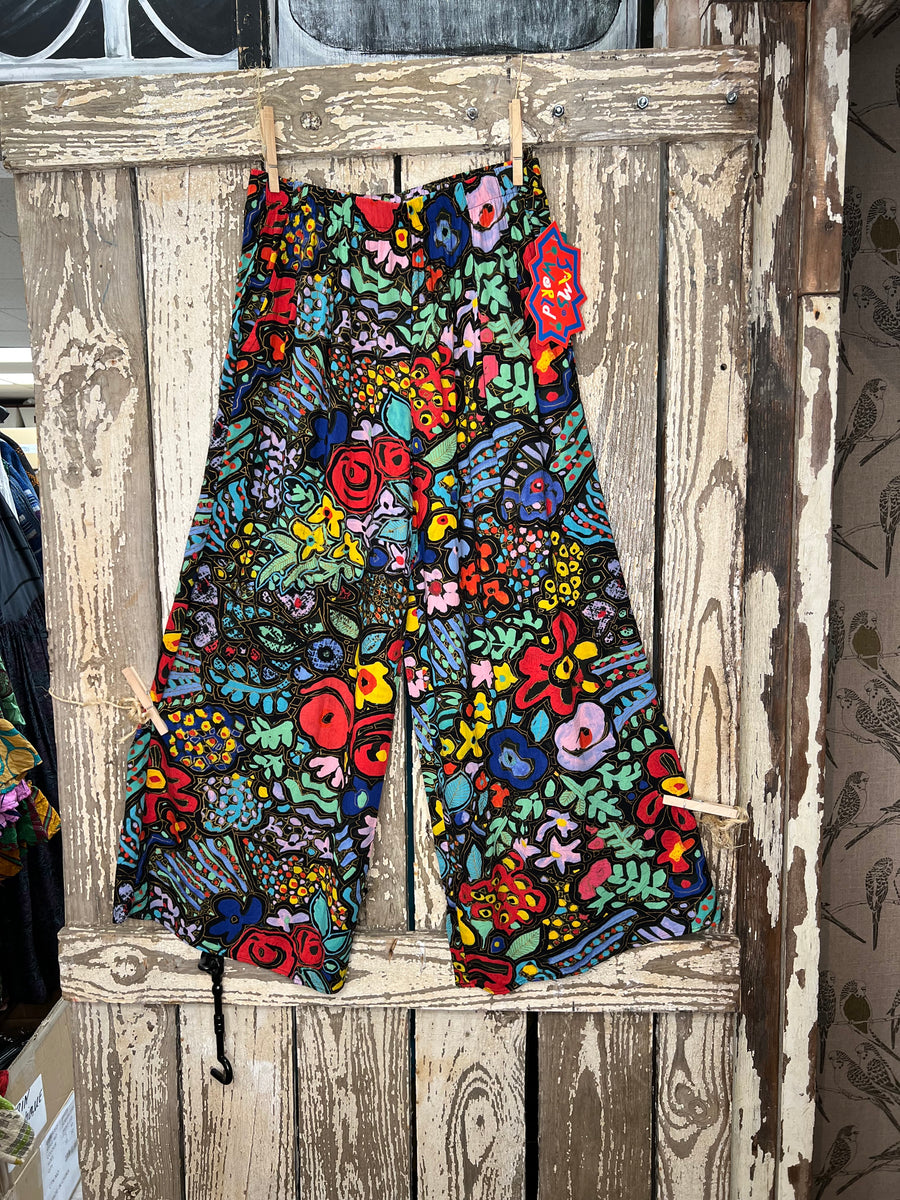 Cropped Wide Leg in "Montage" by Jams World from Robin Boutique.