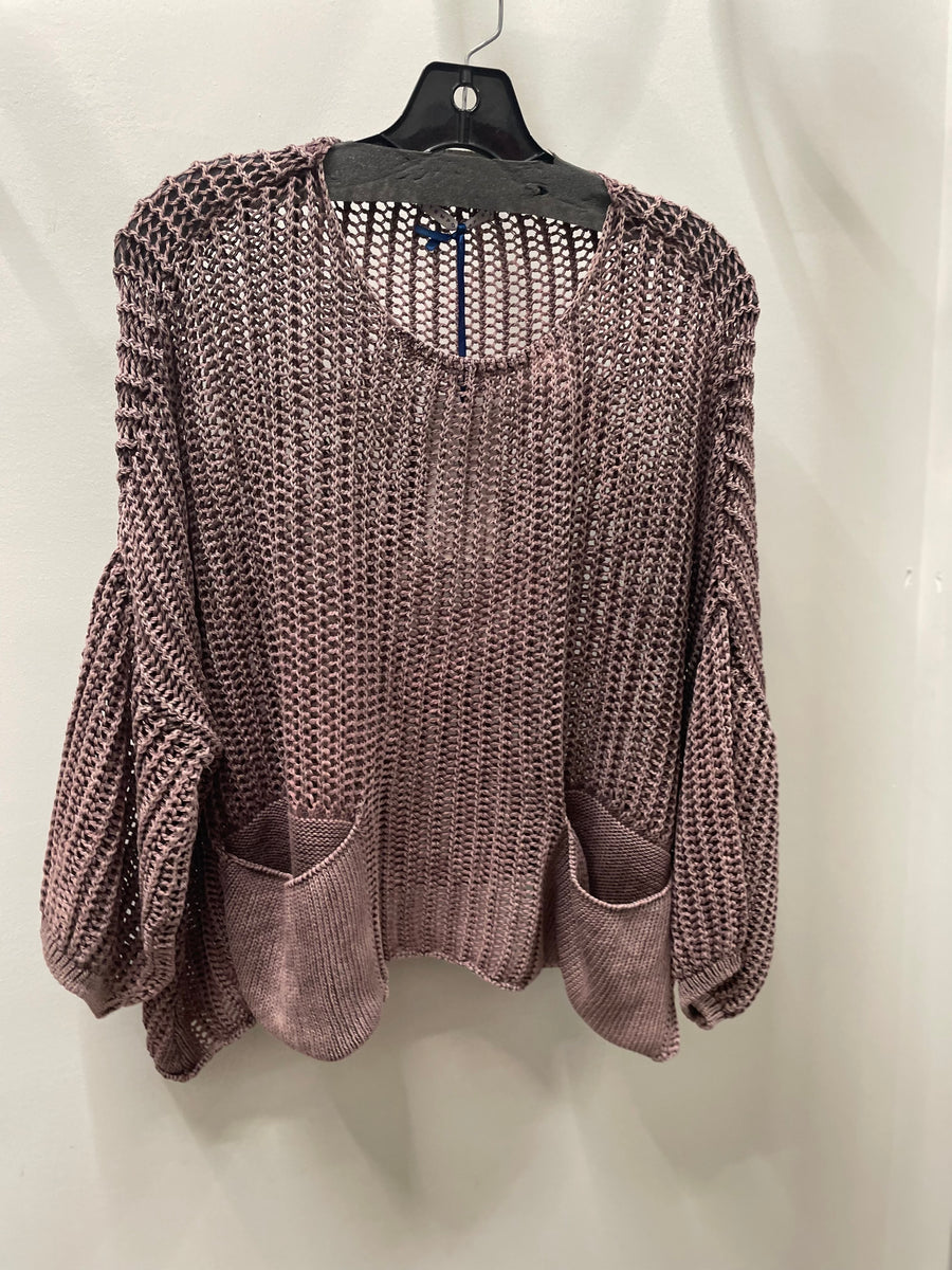 Oversized Crochet Pocket Top