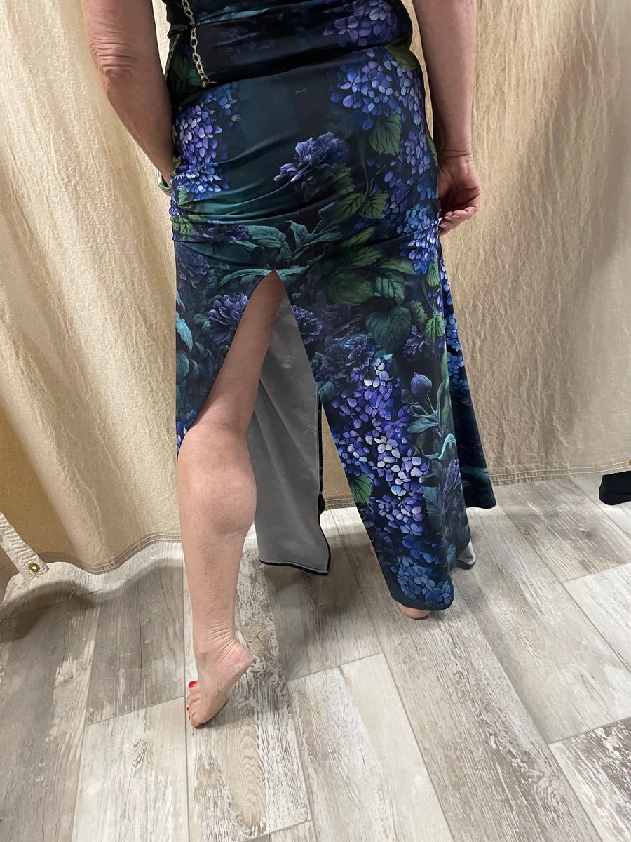 IPNG Design Maxi Slit Dress in "Love Language" Robin Boutique