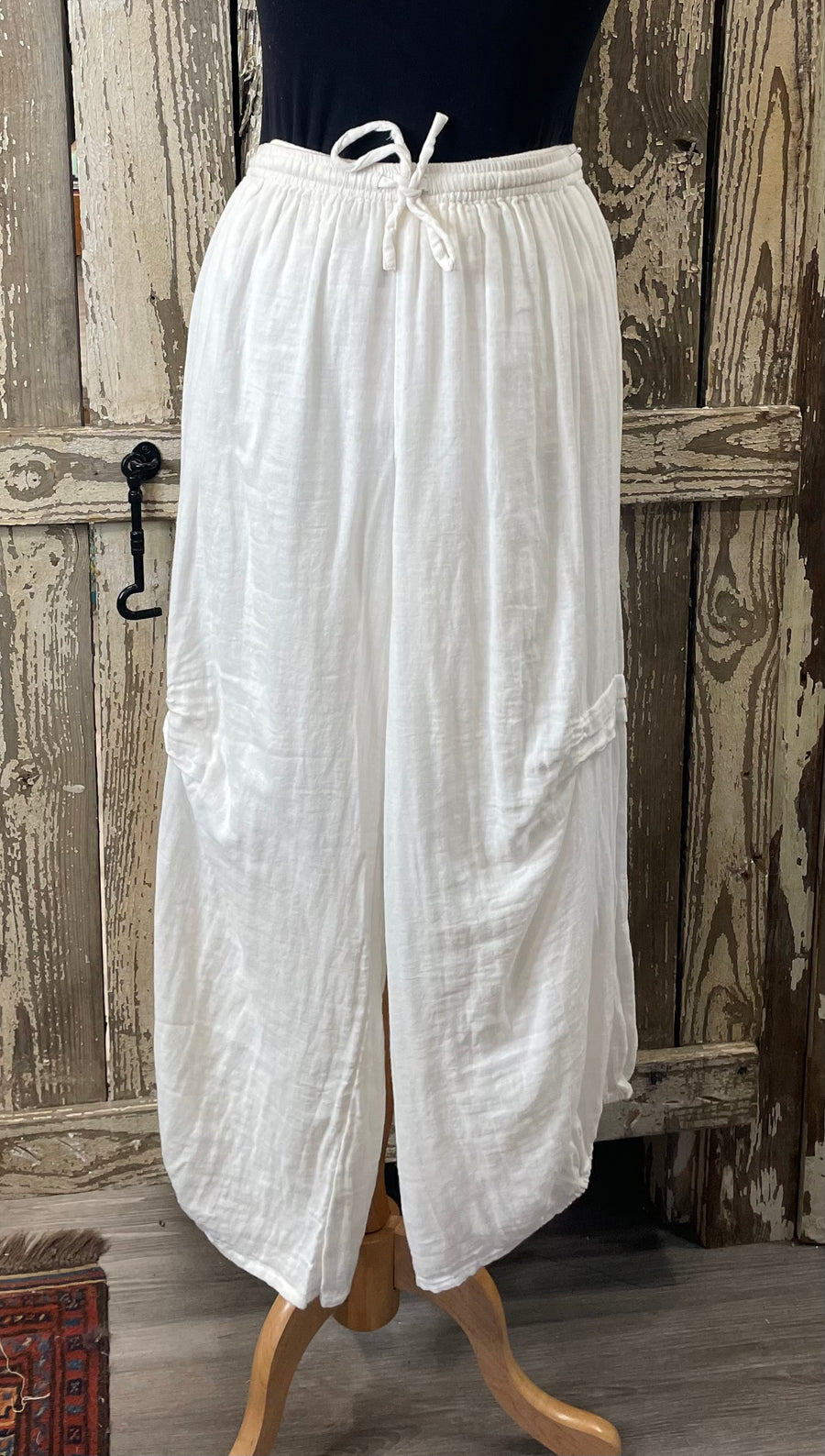 Oasis Pant by The Paper Lace 194