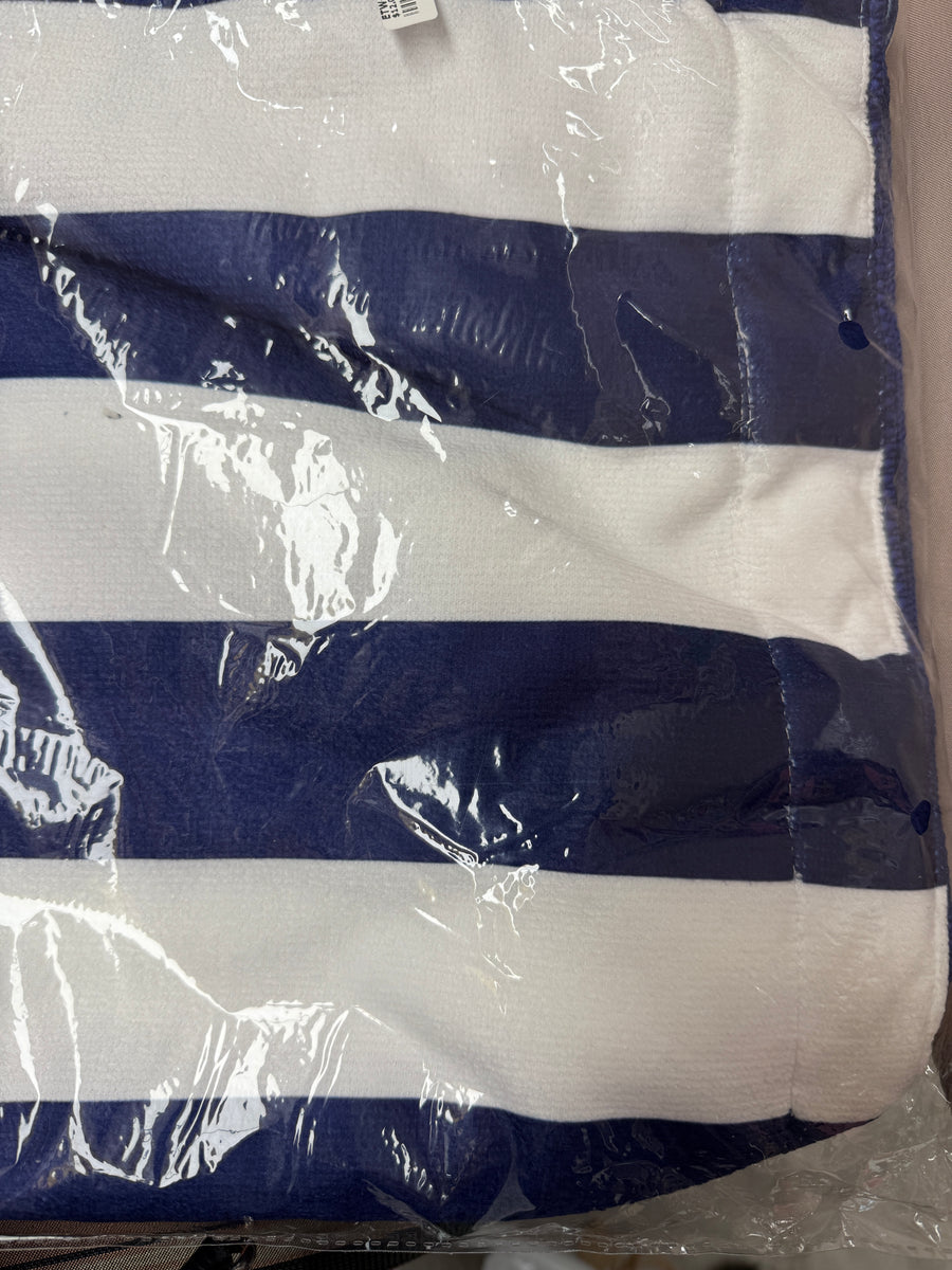 Beach Towel in a Bag Robin Boutique