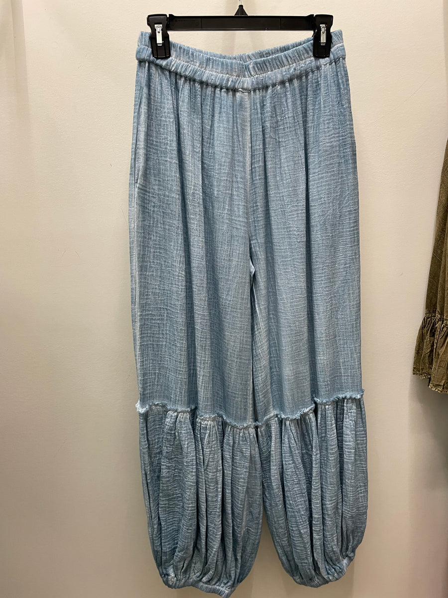 Balloon Pant by The Paper Lace