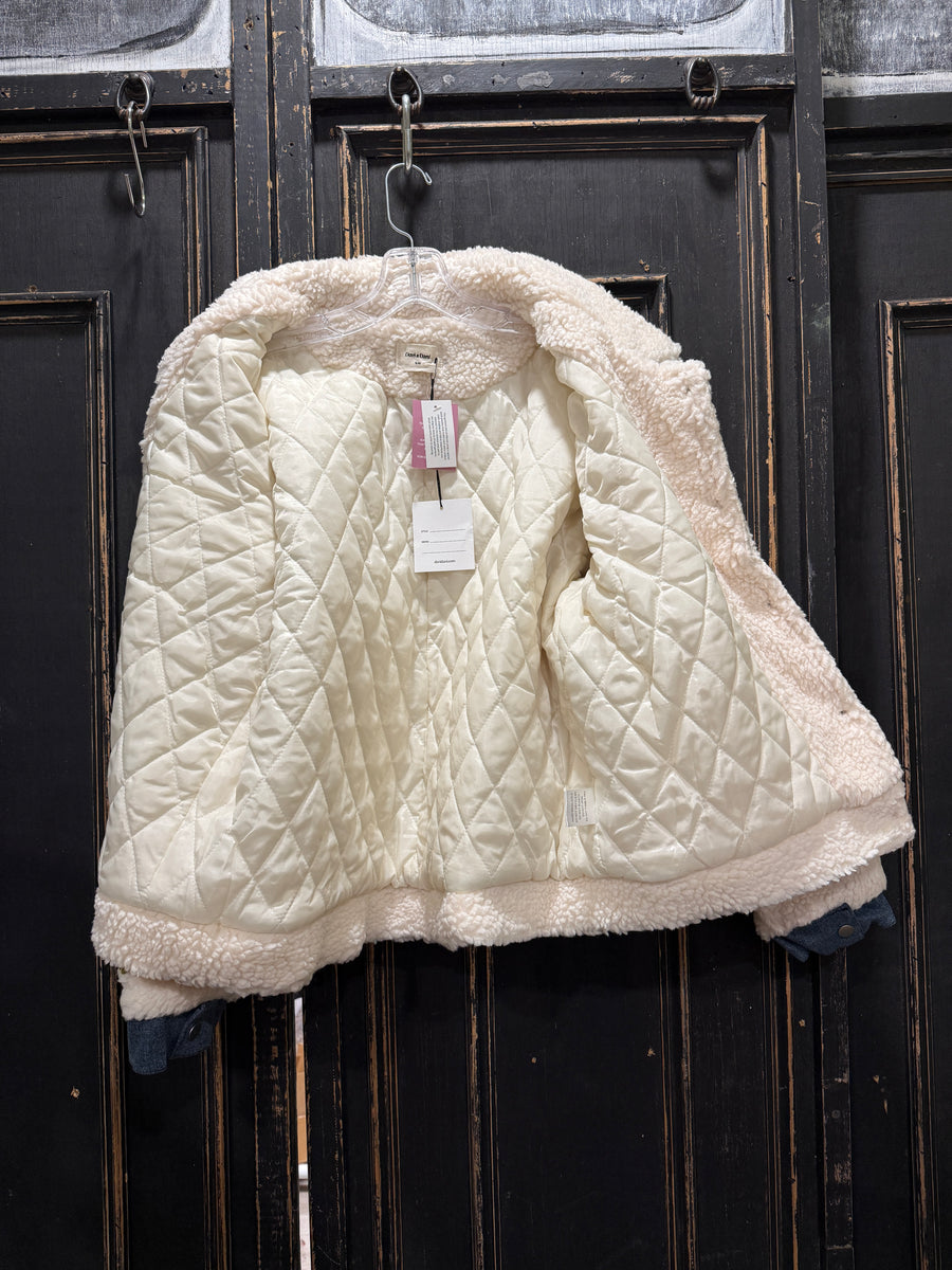 Inside of Gemstone Sherpa Denim Jacket By Davi & Dani - Robin Boutique
