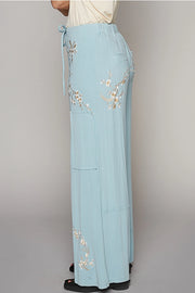 Sweet Floral Embroidered Pant