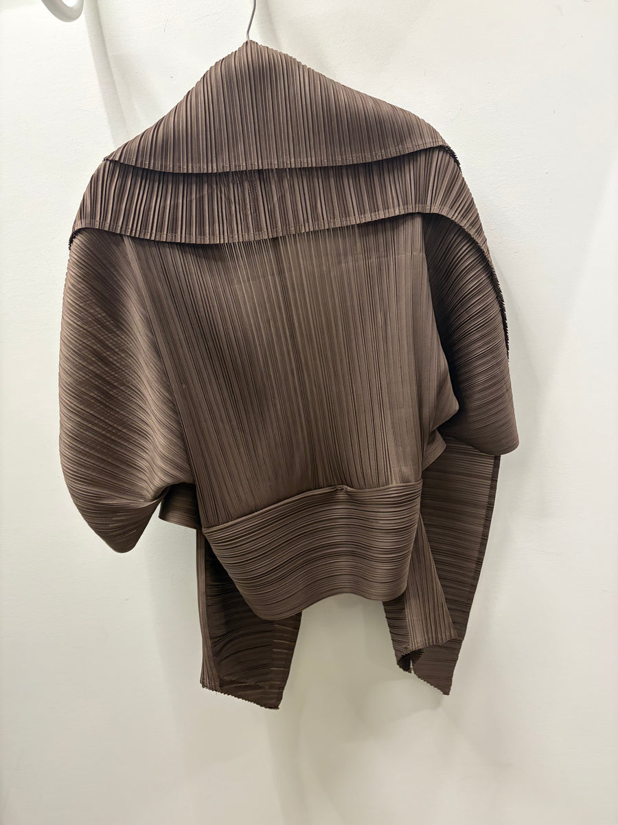 Pleated 2-Way Kimono Jacket by EllyNDale