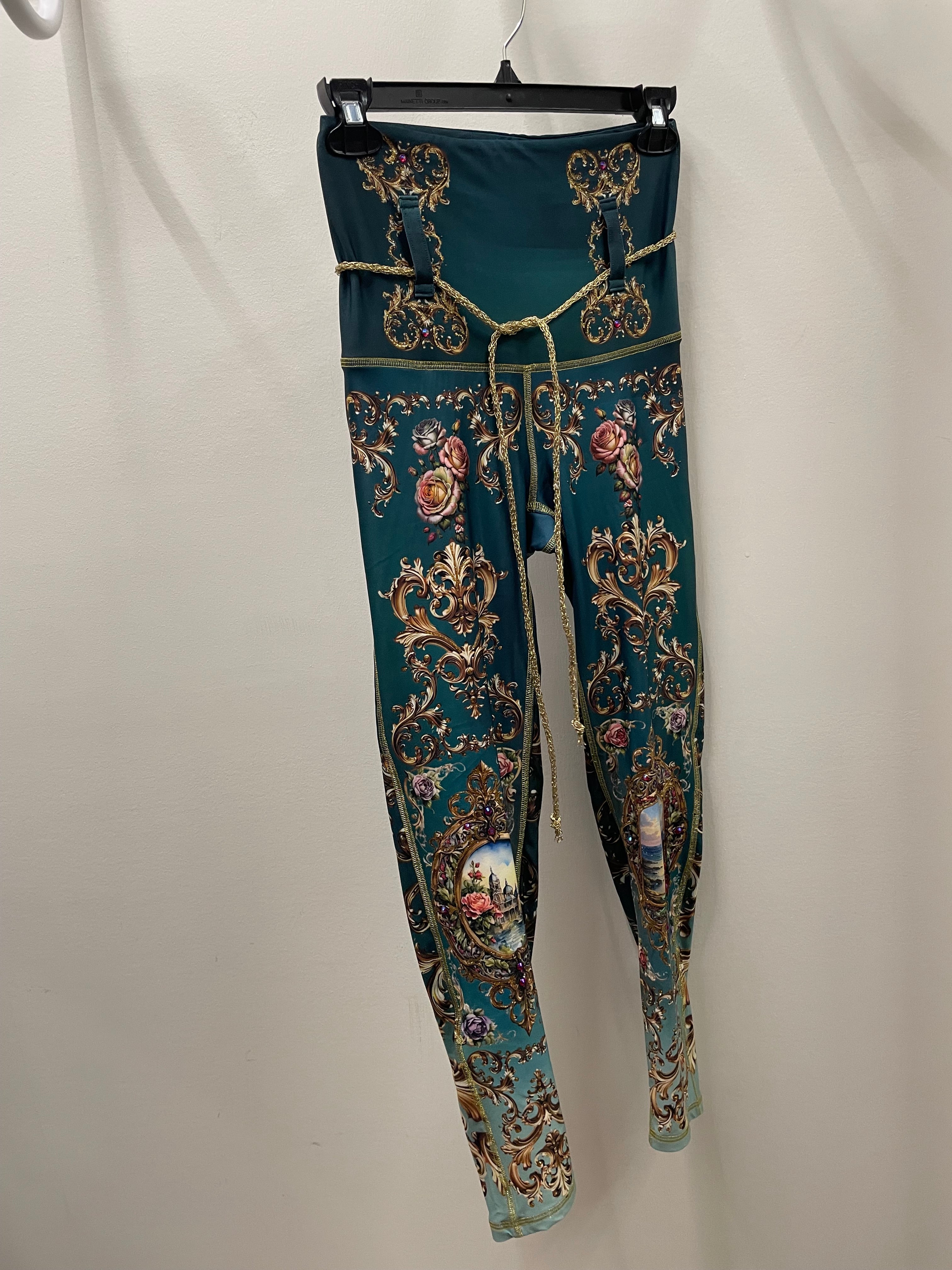 IPNG Design Leggings in Love Language Robin Boutique