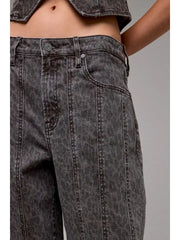 Sammie Barrel Jean in Cheetah by Hidden Jeans