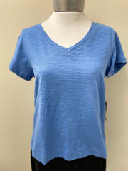 Solid Short Sleeve V-Neck Tee by Escape