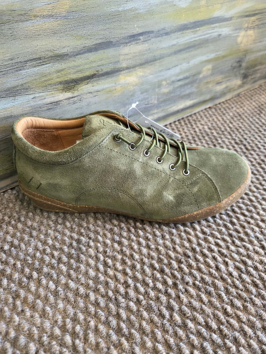 Gelato Tessa II Sneakers in Suede