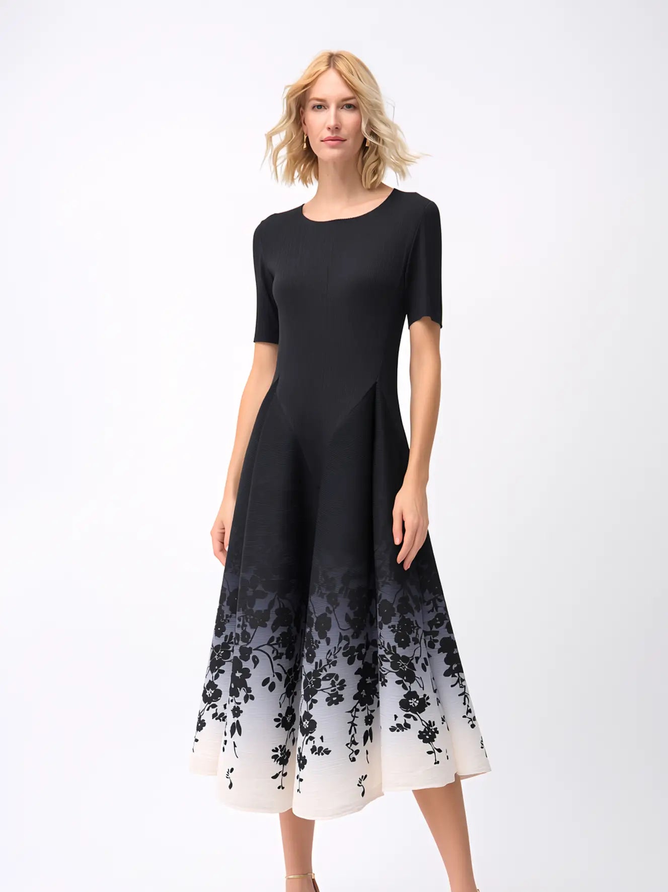 Pleated Short Sleeve Ombre Tulip Dress by EllyNDale