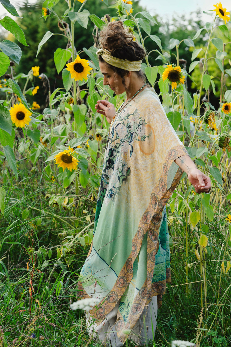 Additional view of I Paint My Dream Bohemian Van Gogh Goddess Starduster Kimono from Robin Boutique.