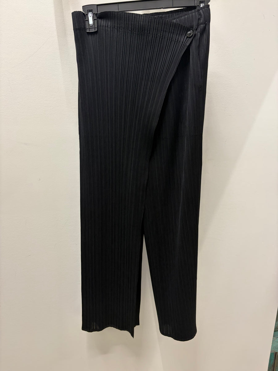 Pleated Pocket Pants with Overlay by EllyNDale