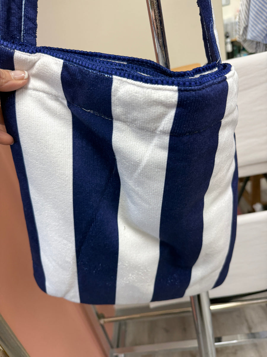 Beach Towel in a Bag Robin Boutique