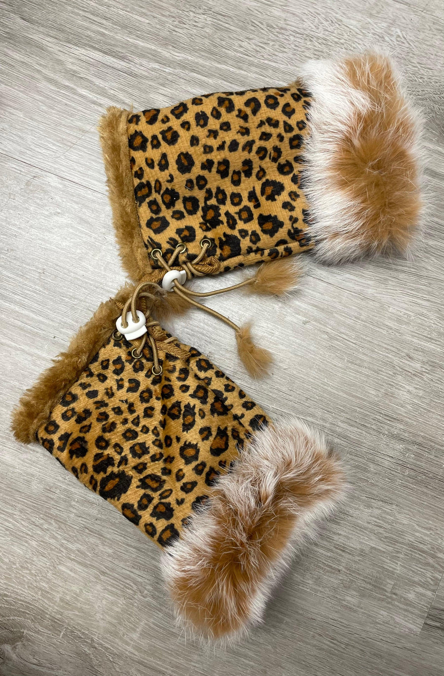 Fingerless Faux Fur Trim Glove LOG 079 - Robin Boutique-Boutique 