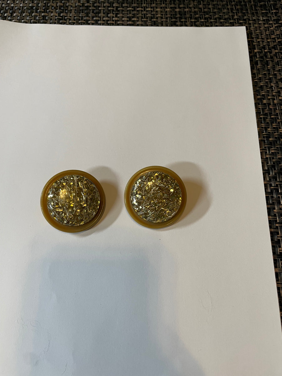 Clip On Crackle Button Earrings by The Vintage Jewel