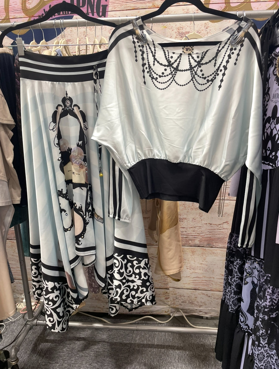 IPNG Design Satin Skirt "La Chambre" Robin Boutique