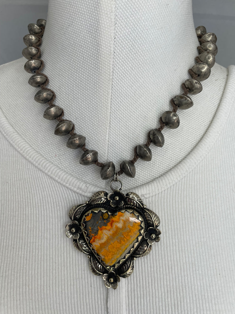 Bumble Bee Jasper Heart Short Necklace