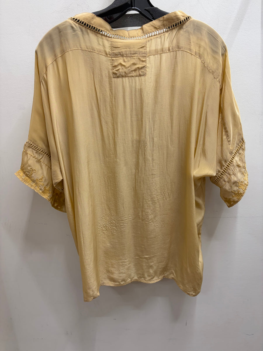 Sara Blouse by Caite & Kyla