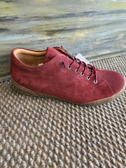 Gelato Tessa II Sneakers in Suede