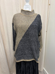 Diagonal Darlings Tunic by Olivia