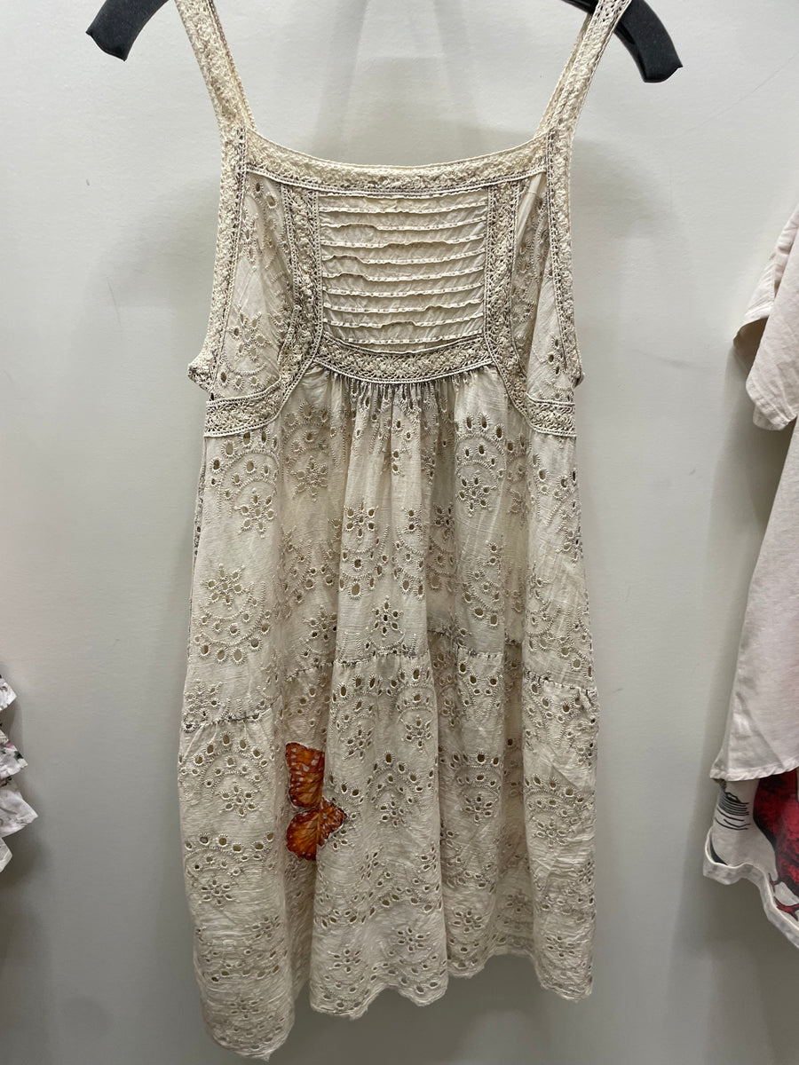 Sleeveless Eyelet Applique Top by Paper Lace Robin Boutiuqe