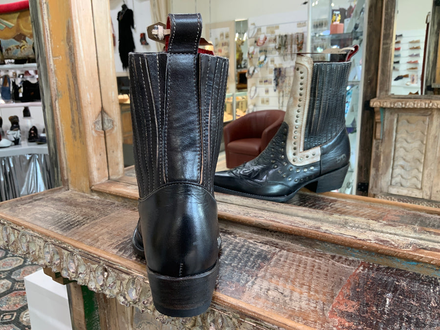 BedStu Leather Raise Boot Robin Boutique
