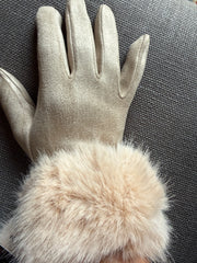 Soft Touch Screen Gloves with Fake fur cuffs Beige Robin Bourtique