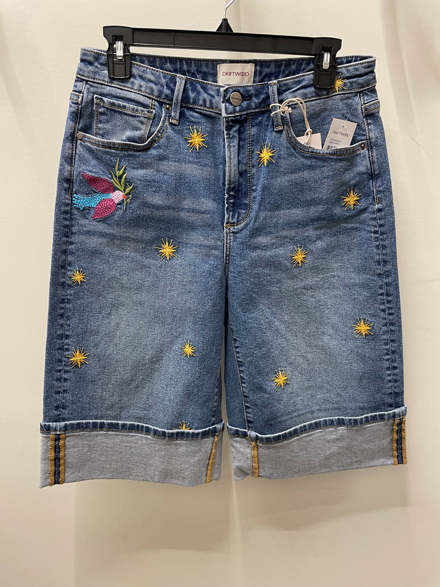 Rachelle Short in Pocket Full of Sunshine by Driftwood Jeans