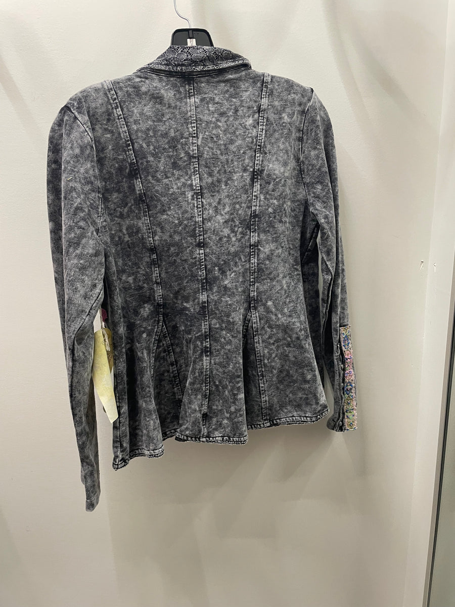 Colonel Jacket by Aratta