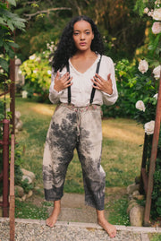 Still I Rise Cropped Pants by Market Of Stars