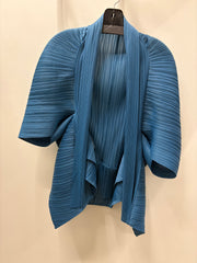 Pleated 2-Way Kimono Jacket by EllyNDale