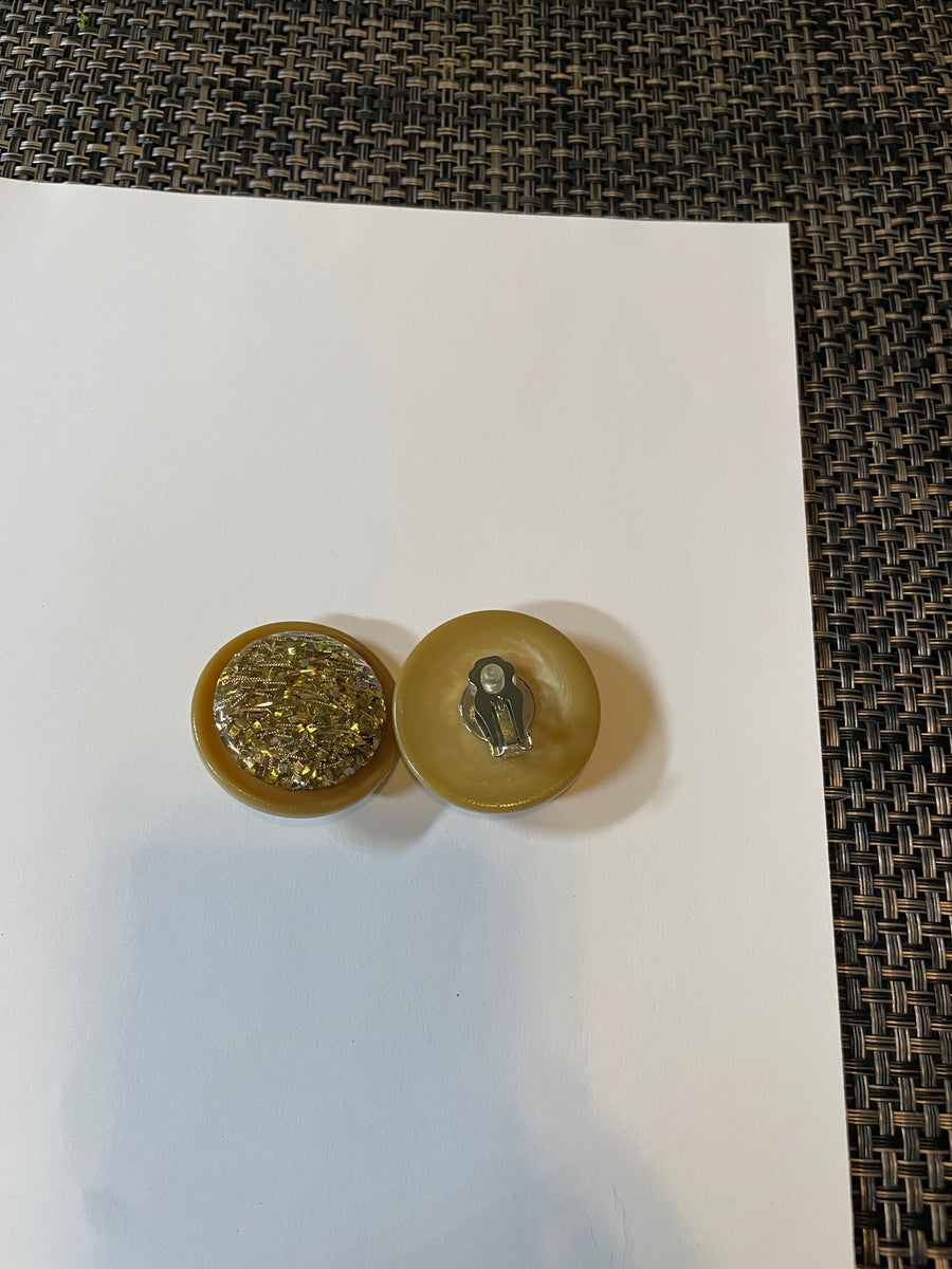 Clip On Crackle Button Earrings by The Vintage Jewel