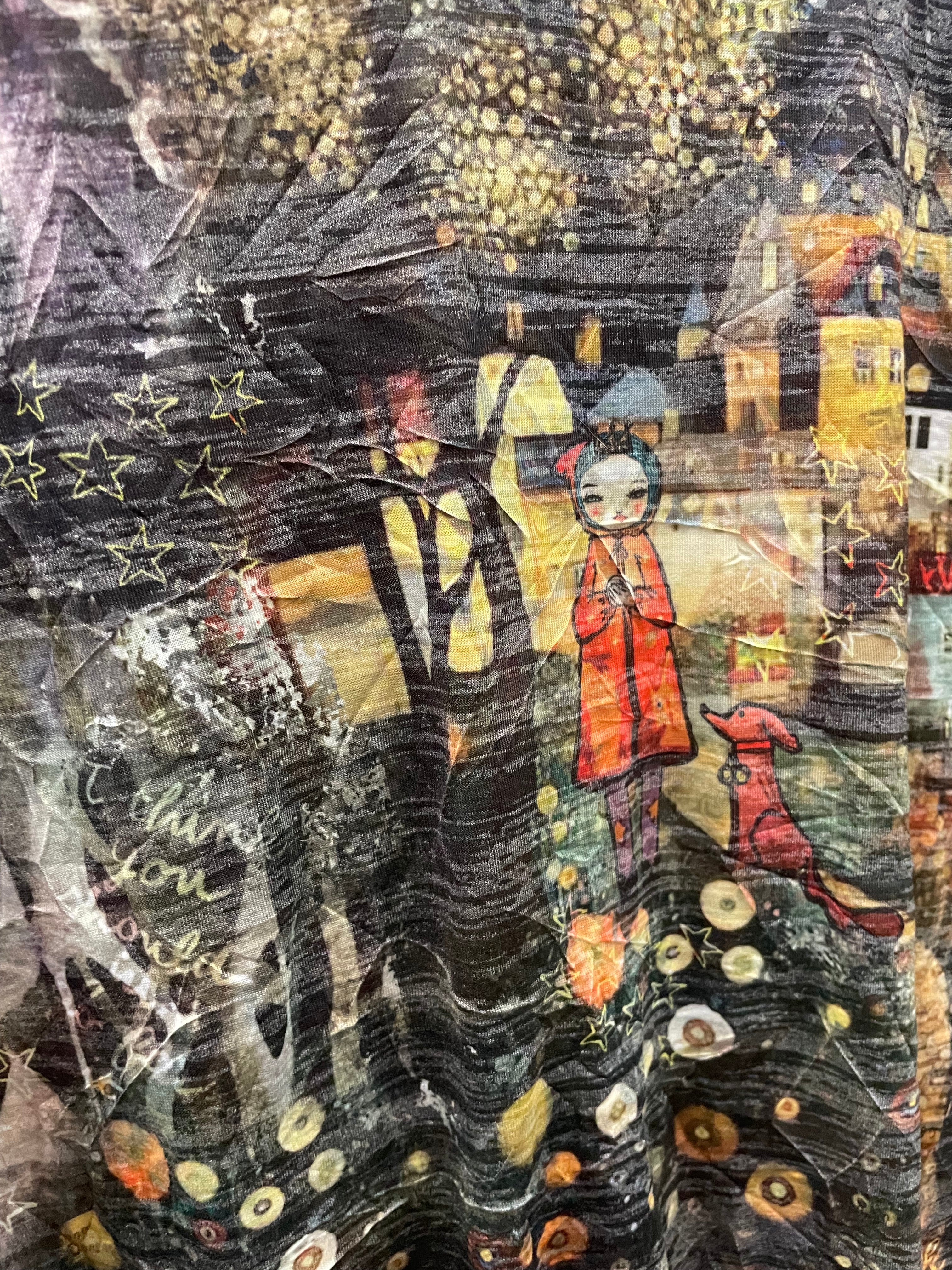 Crinkle Knit Top in Starlights Print by Inoah