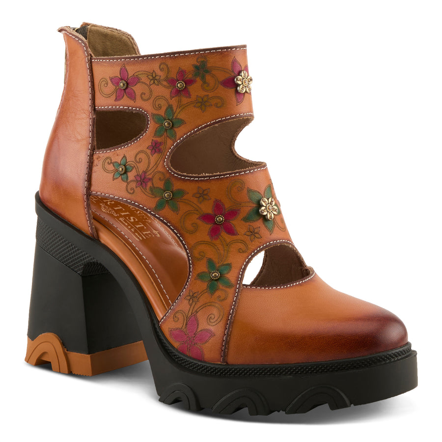 L'Artiste Capsule Shoe Boots Robin Boutique