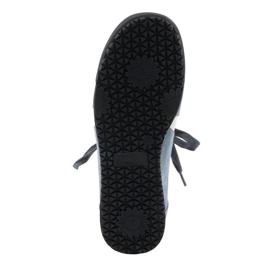 L'Artiste Carpediem Sneaker Shoes in Blue Multi Sole View - Robin Boutique