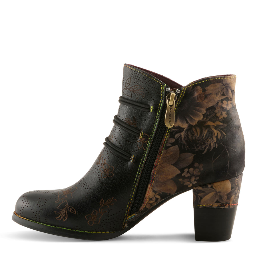 L'Artiste Chakakhan Boots Side View - Robin Boutique