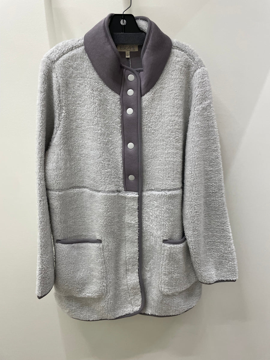 Sherpa Snap Jacket in Ivory by Escape