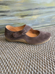 Gelato Scarlet Mary Jane shoes