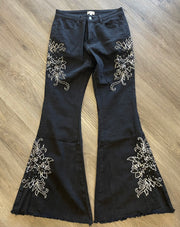POL Embroidered and Embellished Flare Jean FWP107 - Robin Boutique-Boutique 